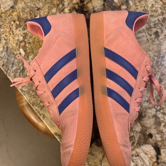 Adidas Gazelle Women's Pink and Navy Size 6 US - Picture 6 of 10